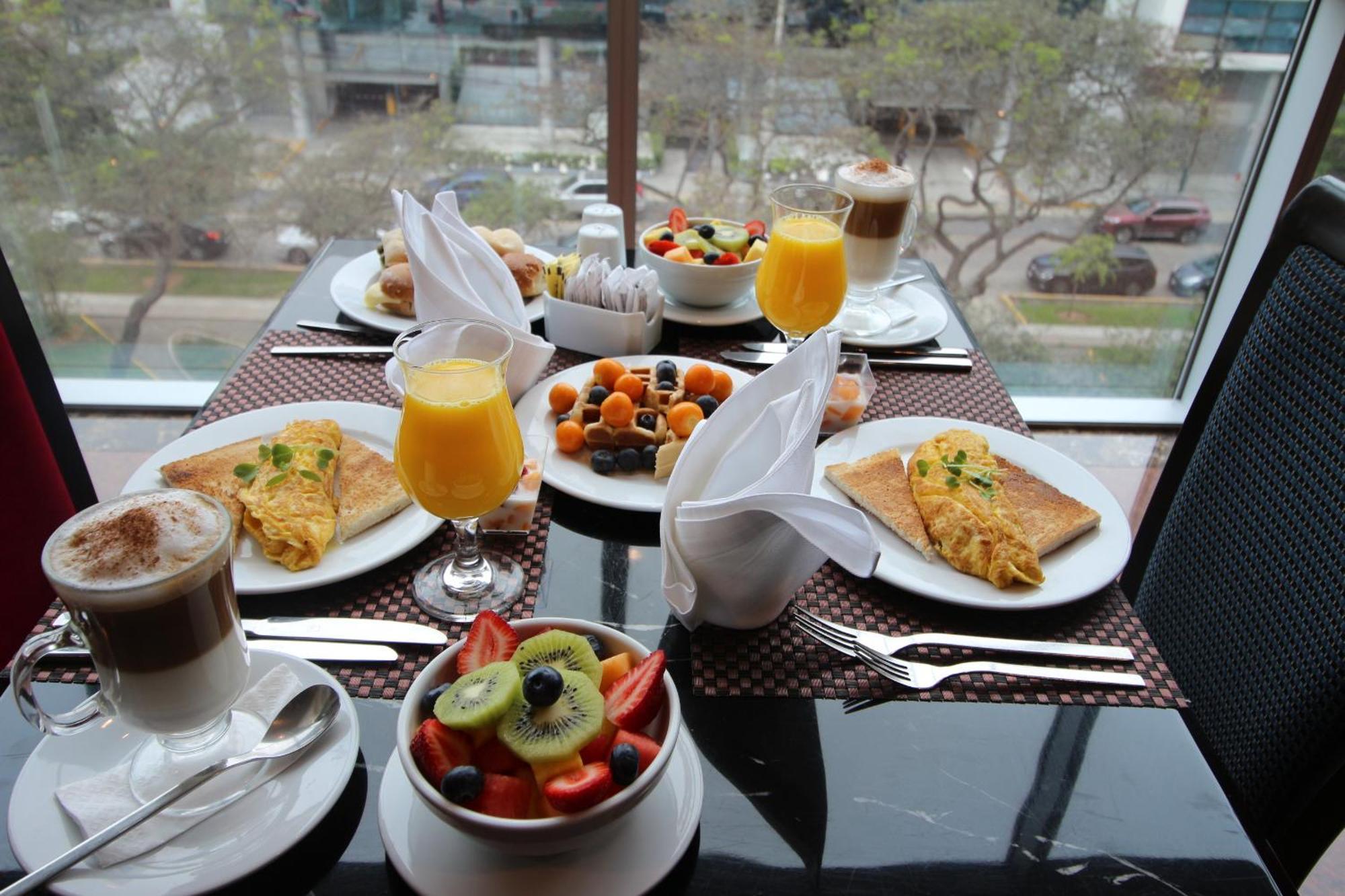 Hilton Garden Inn Lima Surco Εξωτερικό φωτογραφία